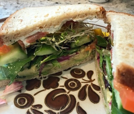 Read more about the article Easy Vegetable Sandwich